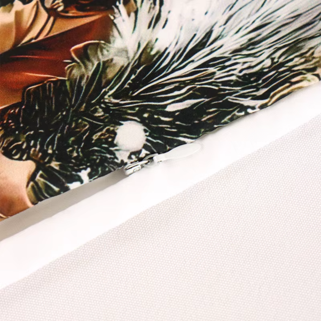 Vintage Christmas Cushion Covers Set (4 Pieces) – Golden Holiday Pillow Collection