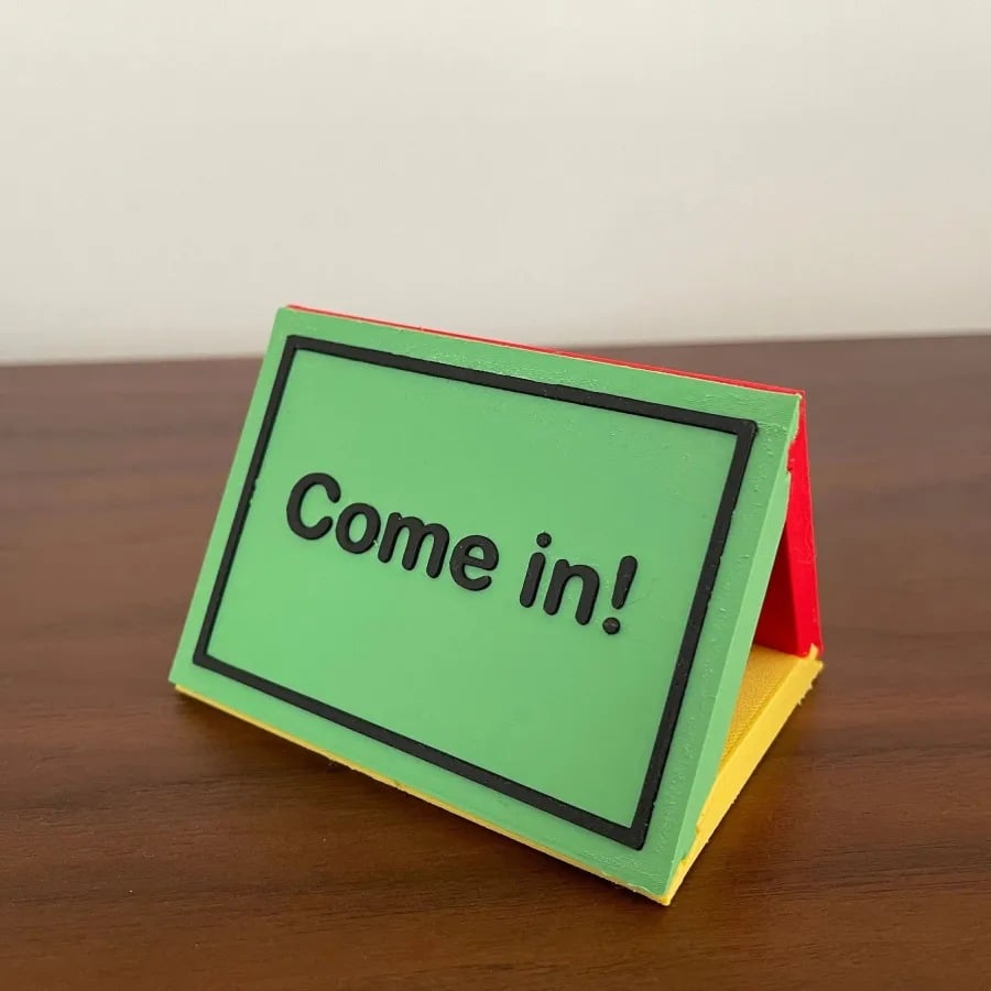 Ultimate FocusMaster Desk Sign: The Traffic Light for Your Productivity